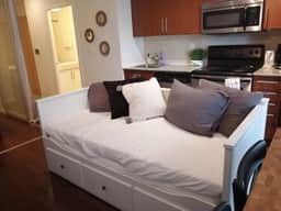 Modern Design 1 Bedroom Premier Condo