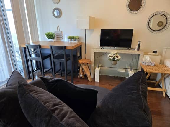 Allure Premier Town Flats Condo Downtown Toronto