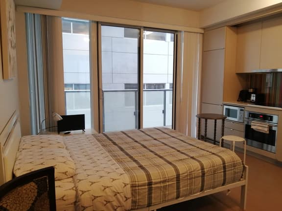 The Cozy Studio Entertainment Area Downtown Toronto CN Tower